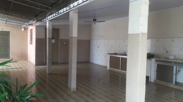 Imóvel Casa no METRÓPOLE em Dracena-SP