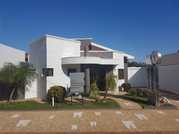 Imóvel Sala Comercial no CENTRO em Dracena-SP