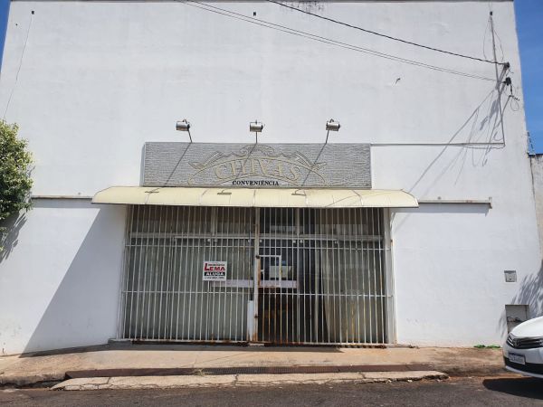 Imóvel Comercial no JARDIM JUSSARA em Dracena-SP