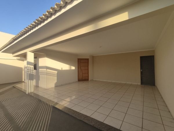 Imóvel Casa no PALMEIRAS IV em Dracena-SP