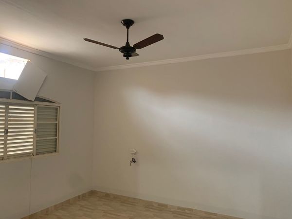 Imóvel Comercial no CENTRO em Dracena-SP