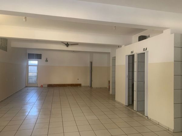 Imóvel Comercial no CENTRO em Dracena-SP