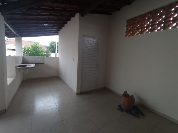 Imóvel Casa no METRÓPOLE em Dracena-SP