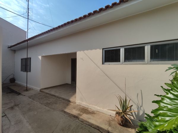 Imóvel Casa no CENTRO em Dracena-SP