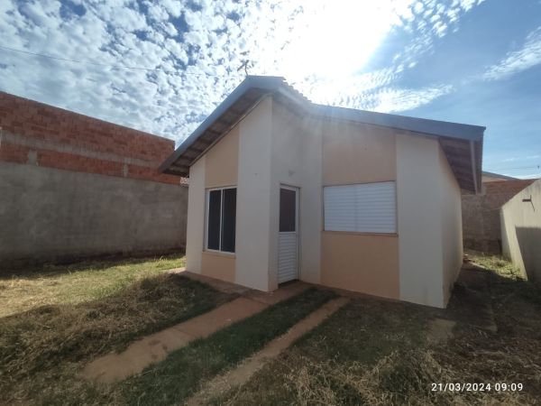 Imóvel Casa no PITANGUEIRAS I em Dracena-SP