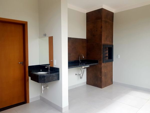 Imóvel Casa no VILA LUCELIA em Dracena-SP