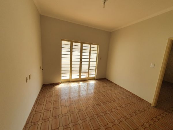 Imóvel Casa no CENTRO em Dracena-SP