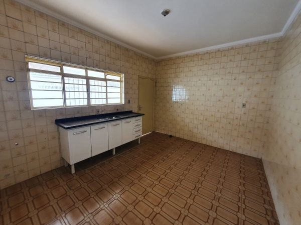 Imóvel Casa no CENTRO em Dracena-SP