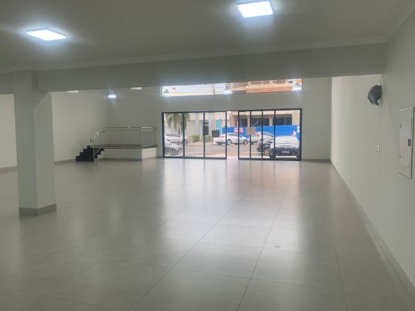 Imóvel Comercial no CENTRO em Dracena-SP