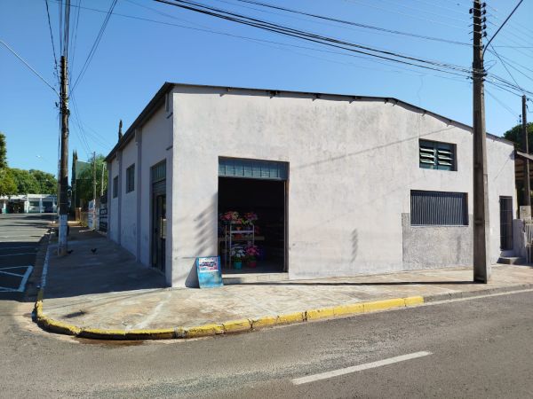 Imóvel Comercial no CENTRO em Dracena-SP
