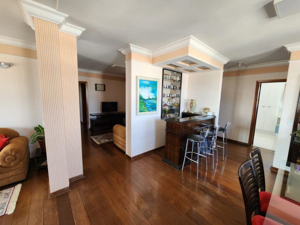 Imóvel Apartamento no CENTRO em Dracena-SP