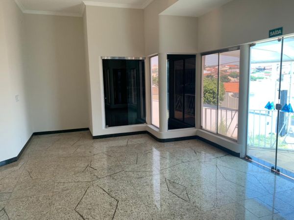Imóvel Comercial no CENTRO em Dracena-SP
