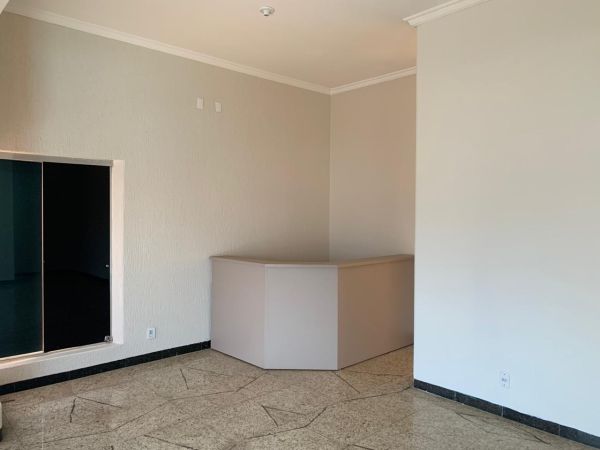 Imóvel Comercial no CENTRO em Dracena-SP