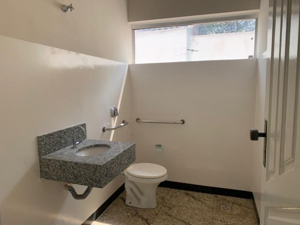 Imóvel Comercial no CENTRO em Dracena-SP
