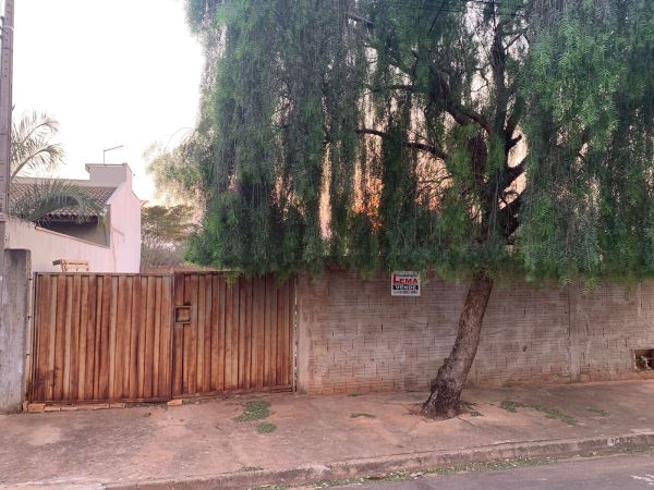 Imóvel Terreno no FREI MOACIR II em Dracena-SP