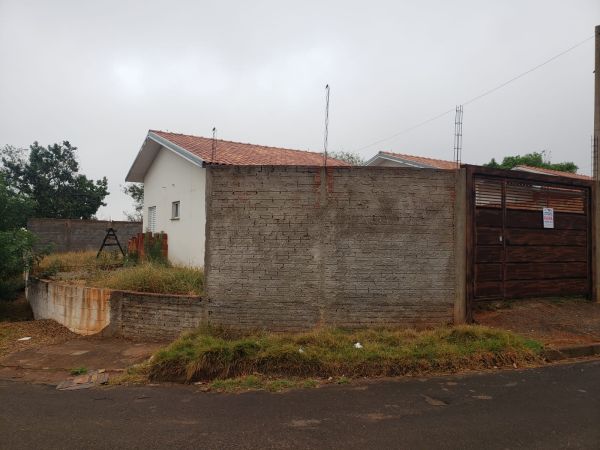 Imóvel Casa no FLORINDO TABACHI em Dracena-SP