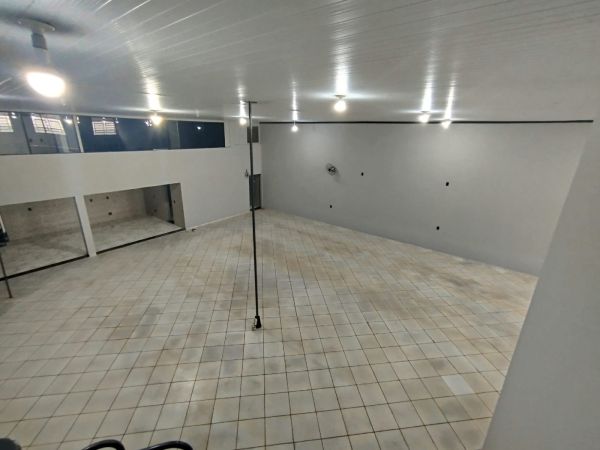 Imóvel Comercial no CENTRO em Dracena-SP