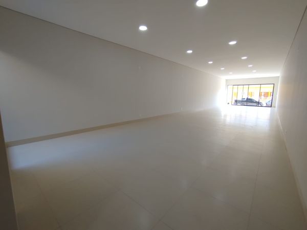 Imóvel Comercial no CENTRO em Dracena-SP