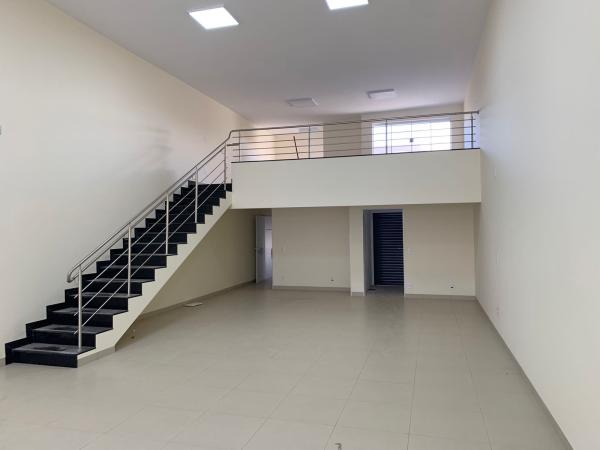 Imóvel Comercial no CENTRO em Dracena-SP