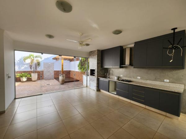 Imóvel Casa no CONDOMINIO ATLANTIS em Dracena-SP