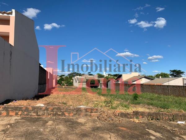 Imóvel Terreno no VITORIA REGIA em Dracena-SP