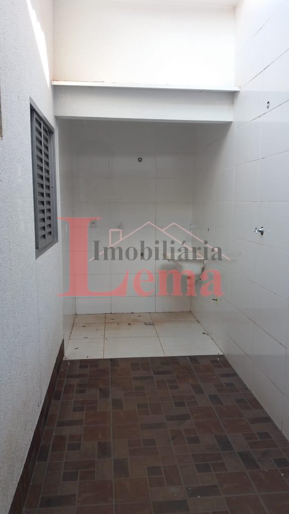 Imóvel Casa no PALMEIRAS IV em Dracena-SP