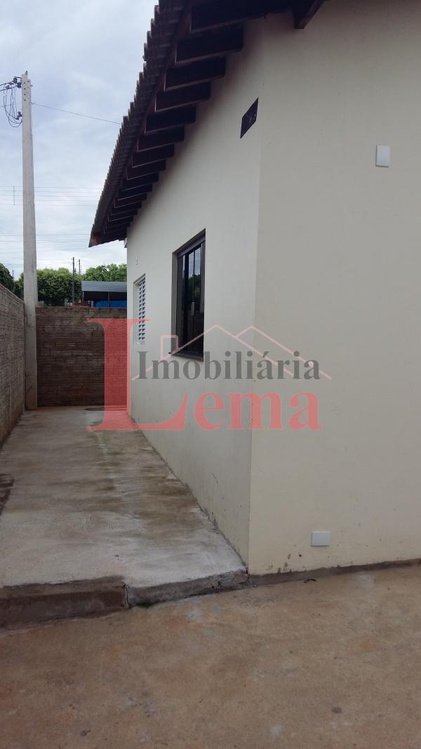 Imóvel Casa no SANTA CLARA em -