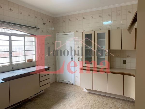 Imóvel Comercial no CENTRO em Dracena-SP