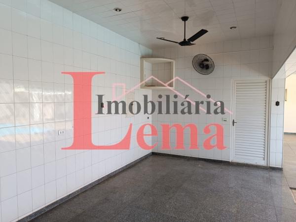 Imóvel Casa no CENTRO em Dracena-SP