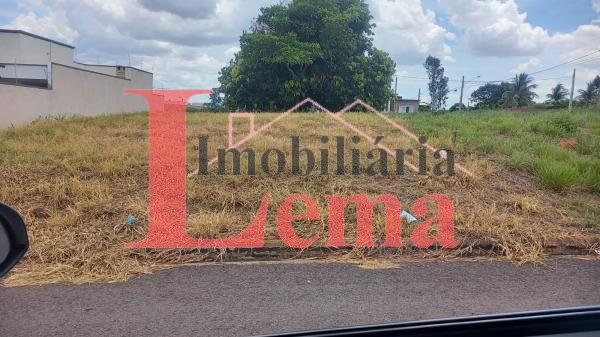 Imóvel Terreno no HOSOUME I em Dracena-SP