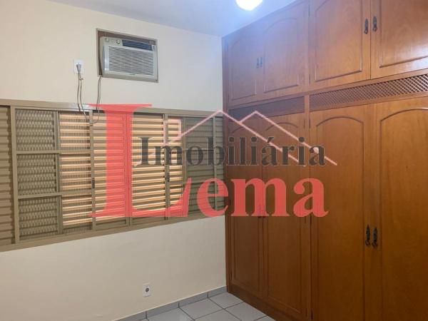 Imóvel Casa + Salão Comercial no CENTRO em Dracena-SP