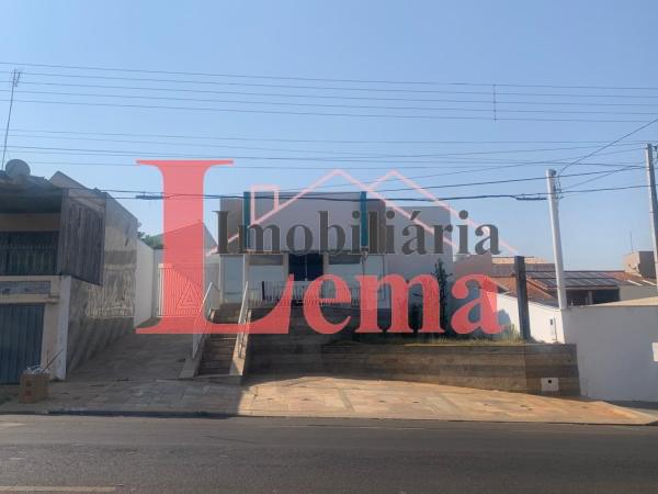Imóvel Comercial no CENTRO em Dracena-SP