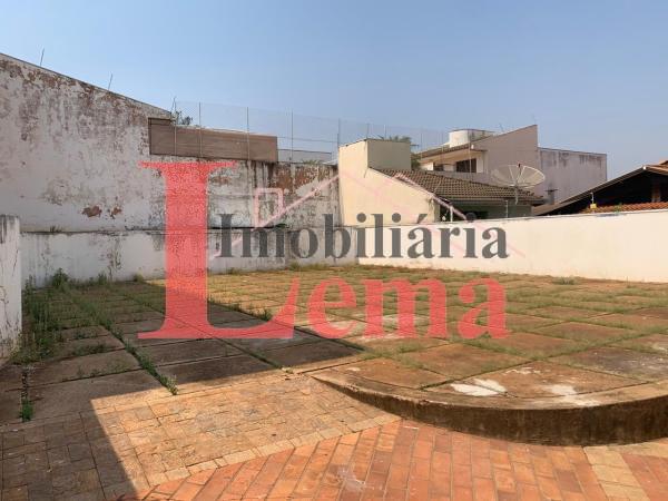 Imóvel Comercial no CENTRO em Dracena-SP