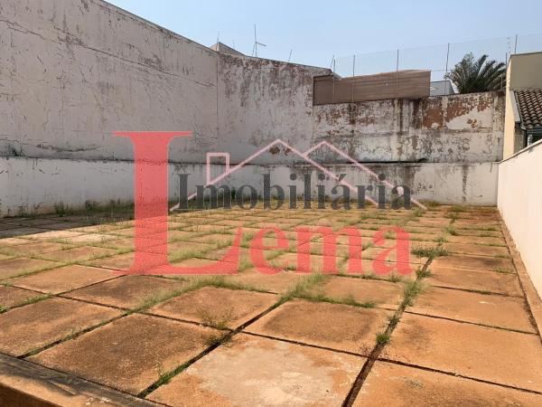Imóvel Comercial no CENTRO em Dracena-SP