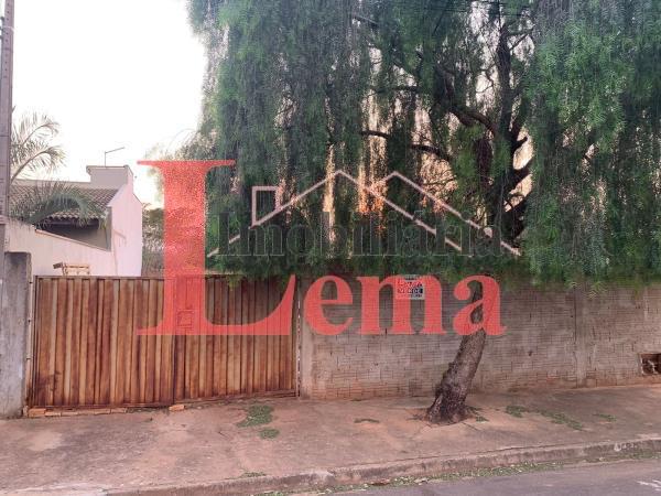 Imóvel Terreno no FREI MOACIR II em Dracena-SP