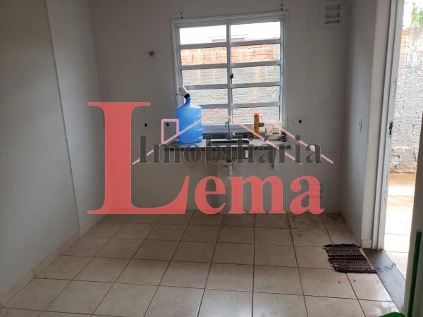 Imóvel Casa no FLORINDO TABACHI em Dracena-SP