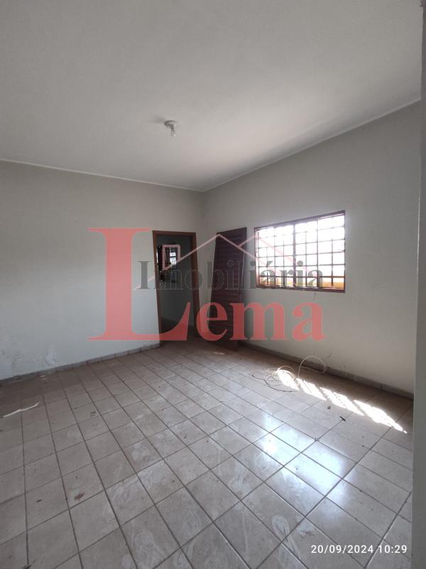 Imóvel Comercial no CENTRO em Dracena-SP
