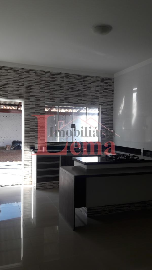 Imóvel Casa no VITÓRIA RÉGIA em Dracena-SP