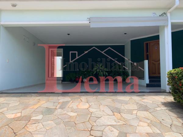 Imóvel Casa no CENTRO em Dracena-SP