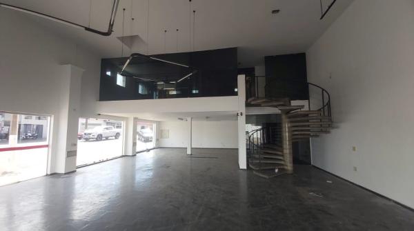Imóvel Comercial no CENTRO em Dracena-SP