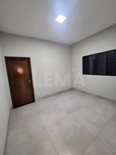 Imóvel Casa no HOSOUME em Dracena-SP